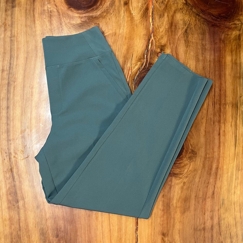 Athleta Women's Pants 2533636 Athletic Nylon Pull on Endless High Rise B3-20